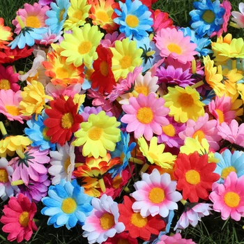 50 de Capete de Flori Artificiale Petrecere Nunta de Flori Pentru Decorarea Mătase Mini Daisy de Floarea soarelui(fara tulpina) 4cm Cap de Floare